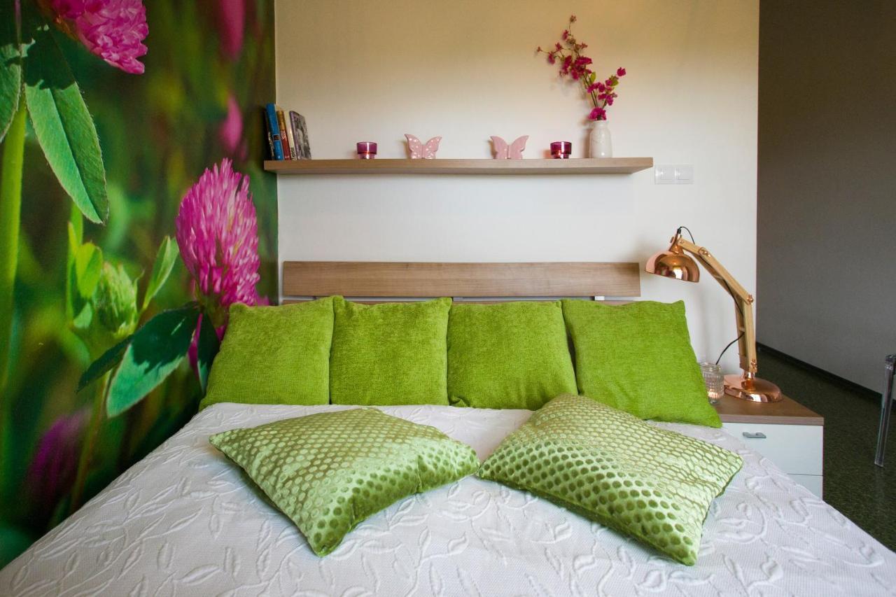 Design Hotel Romantick Třeboň المظهر الخارجي الصورة